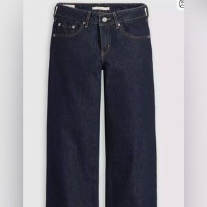 Levi’s Premium low loose blue jeans size 27 like new